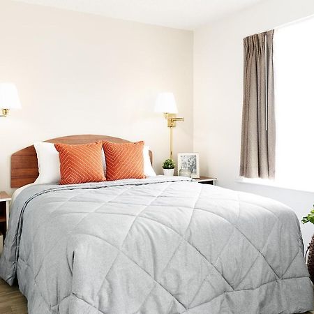 Intown Suites Extended Stay Chicago Il - Oakbrook Villa Park Zewnętrze zdjęcie