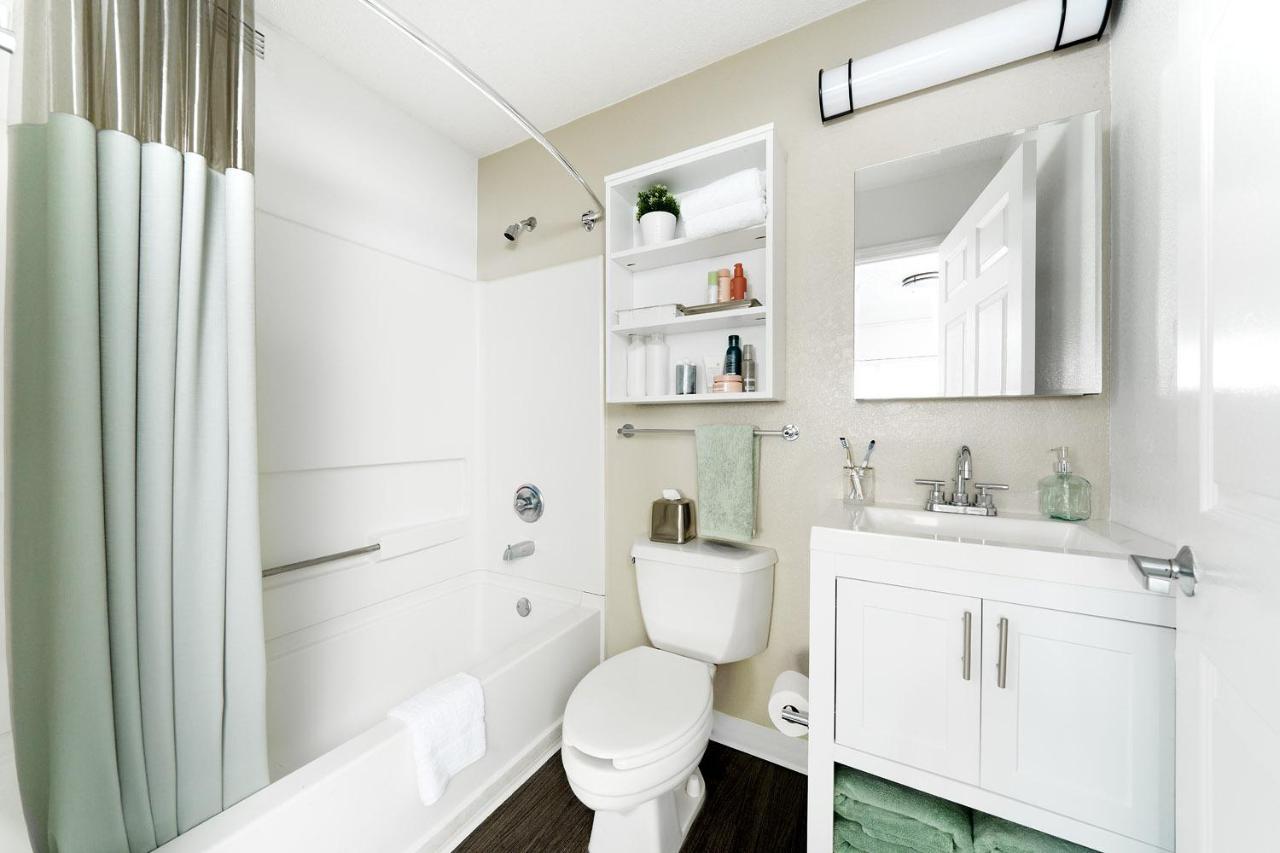 Intown Suites Extended Stay Chicago Il - Oakbrook Villa Park Zewnętrze zdjęcie