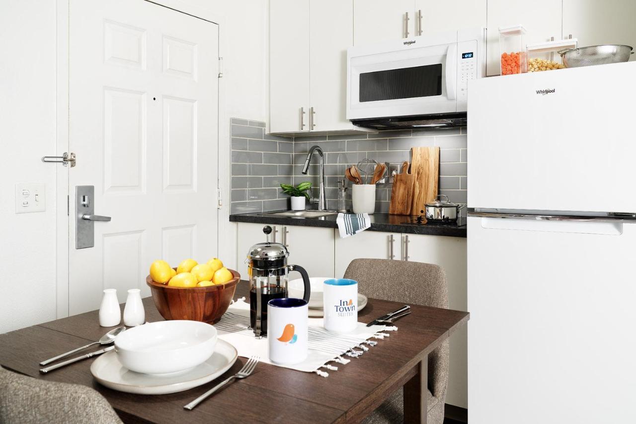 Intown Suites Extended Stay Chicago Il - Oakbrook Villa Park Zewnętrze zdjęcie